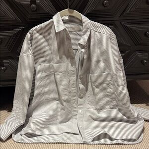 Everlane Black and White Striped Button Down Shirt